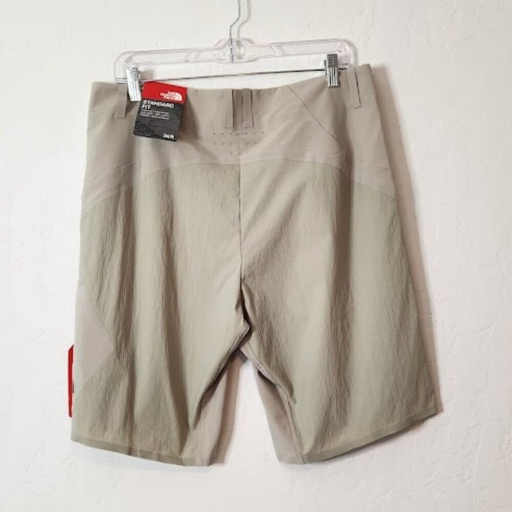 The North Face Men Chino Outdoor Hiking Shorts Size 34 Beige - Picture 6 of 8